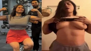 Fitness model naked exposing for gym trainer