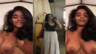 Honey girl riding boyfriend dick